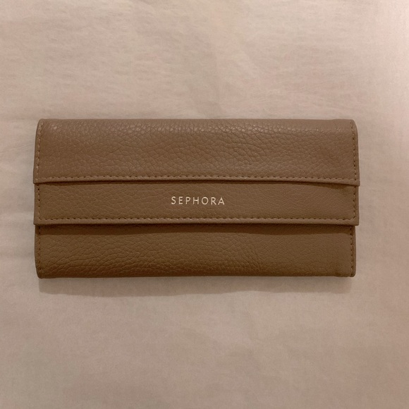 Sephora Accessories - Sephora brush carrying case